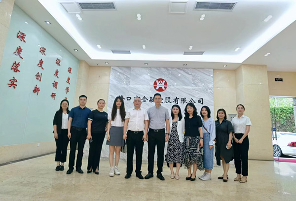 厦门市融资担保有限公司与市担保公司座谈交流